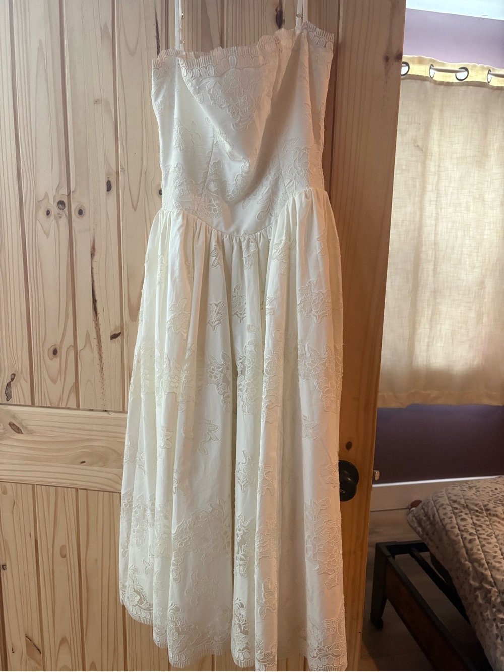 House of CB White Lace Midi Dress with Spaghetti Straps - Picture 3 of 11